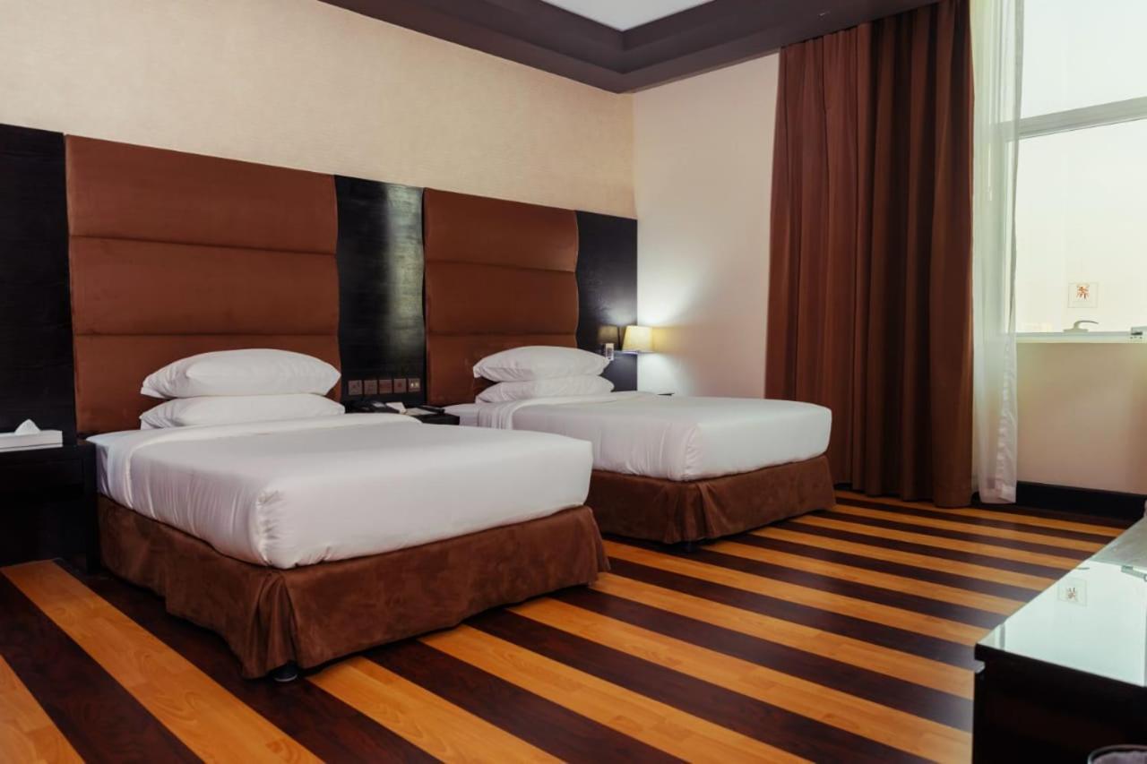 Mangrove Hotel Рас-ель-Хайма Екстер'єр фото